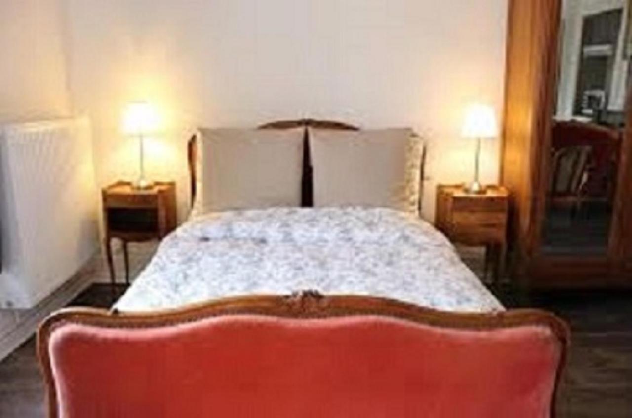 Le Napoleon Hotel Люксойл-ле-Бан Екстериор снимка