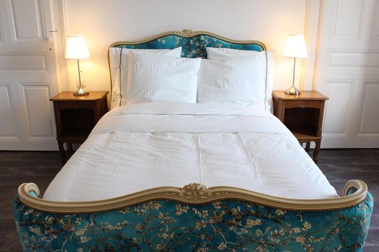 Le Napoleon Hotel Люксойл-ле-Бан Екстериор снимка